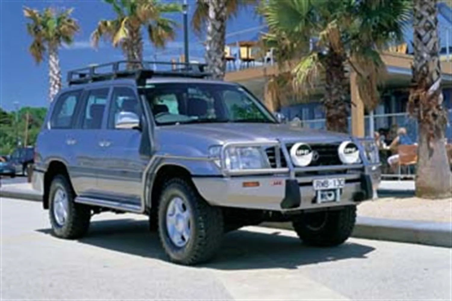 ARB 3413050 Front Deluxe Bull Bar Winch Mount Bumper;