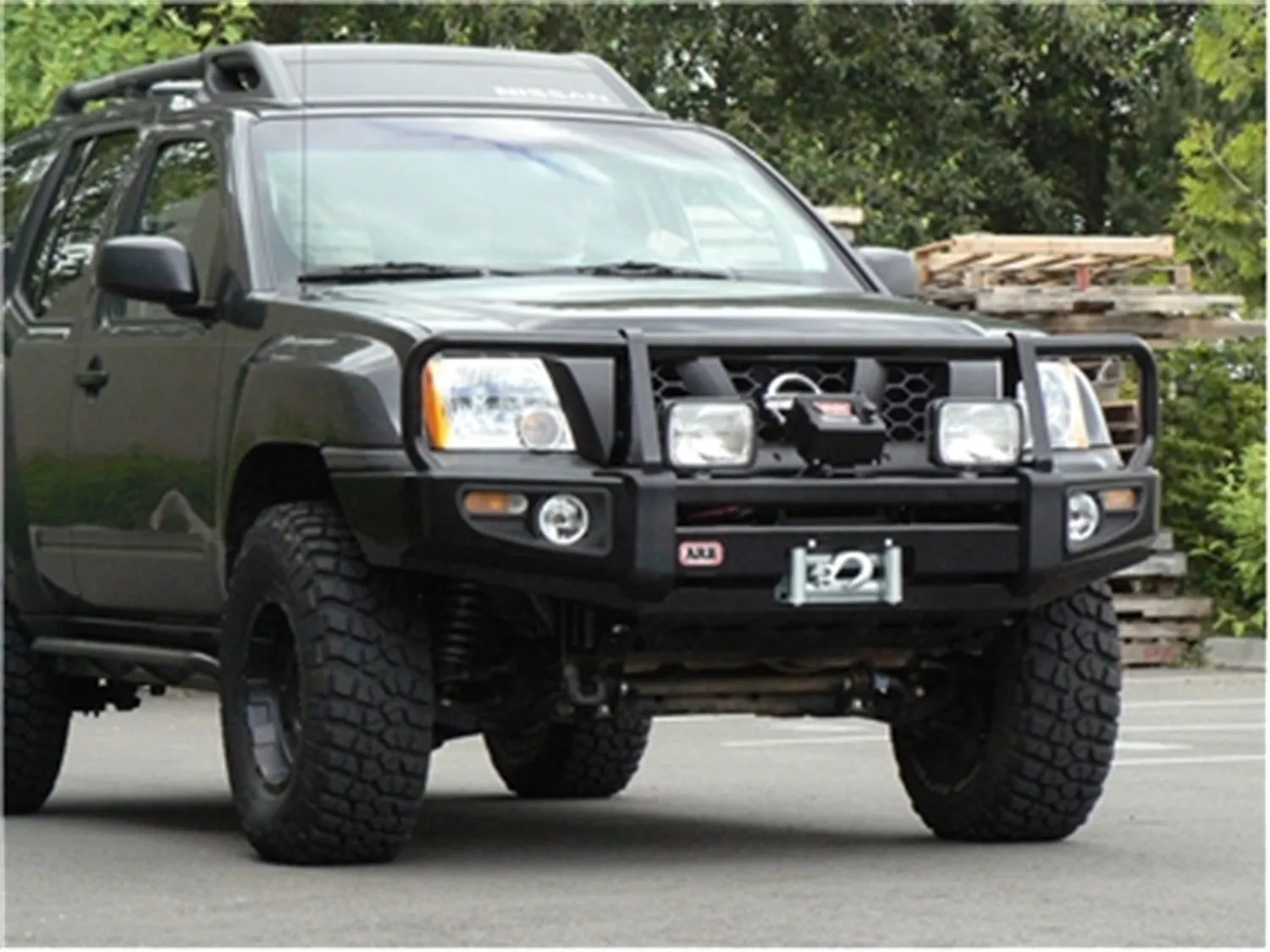 ARB 3438270 Front Deluxe Bull Bar Winch Mount Bumper;